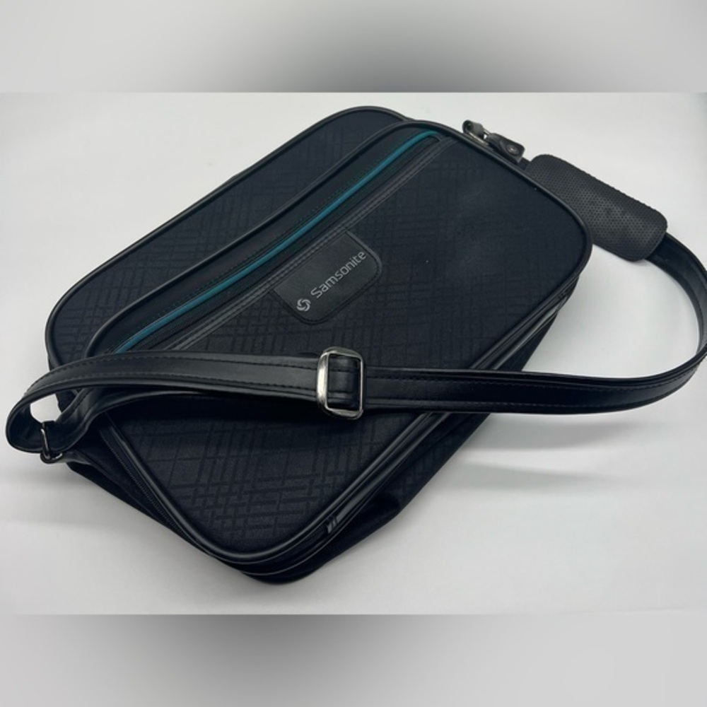 Samsonite messenger bag